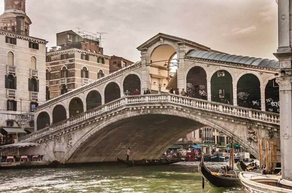 Beautiful Rialto Bridge 18.10.2023