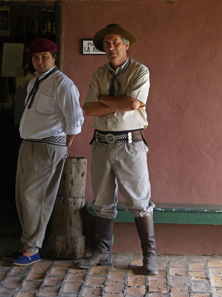 Argentine Traditional Dress in Rural Villages 12.10.2025