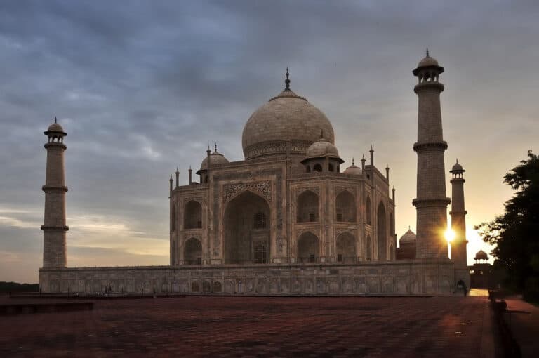 Famous Buildings In India: 11 Iconic Landmarks
