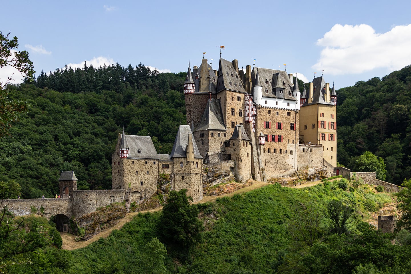 Eltz Castle Germany09.06