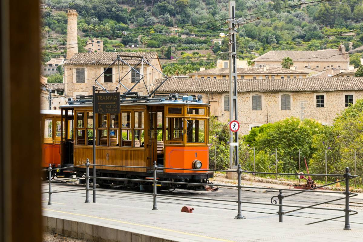 Europe’s 10 Most Charming Small Towns to Visit Europe’s 10 Most Charming Small Towns to Visit