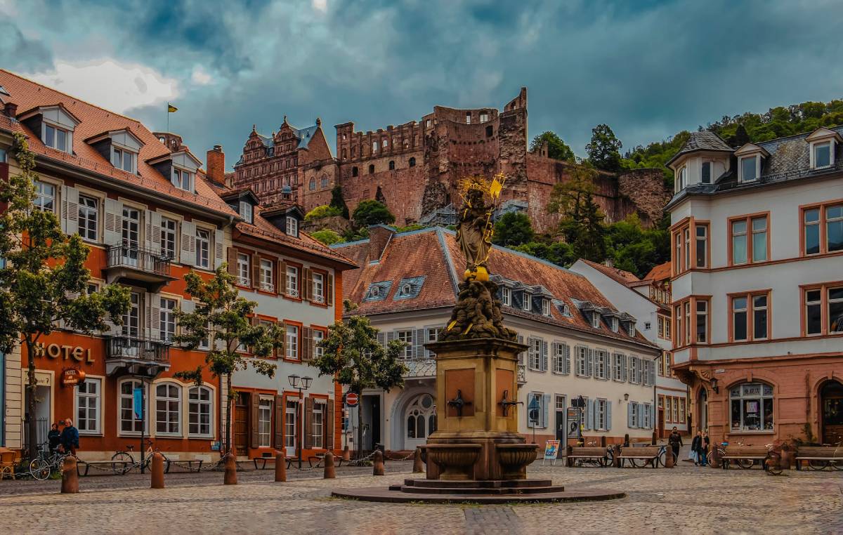 Europe’s 10 Most Charming Small Towns to Visit Europe’s 10 Most Charming Small Towns to Visit