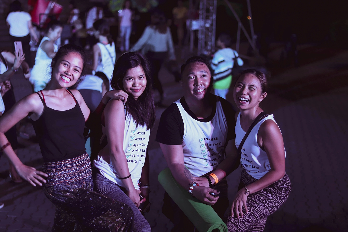 Filipino women03.06