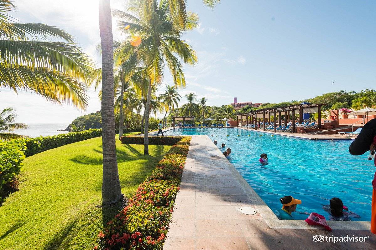 10 Biggest Swimming Pools in The World 10 Biggest Swimming Pools in The World