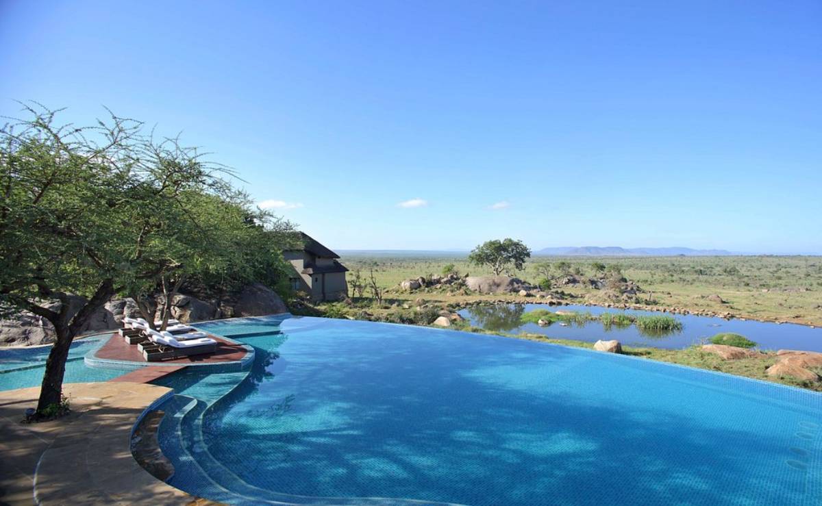 10 of the Most Jaw-Dropping Hotel Pools on the Planet 10 of the Most Jaw-Dropping Hotel Pools on the Planet
