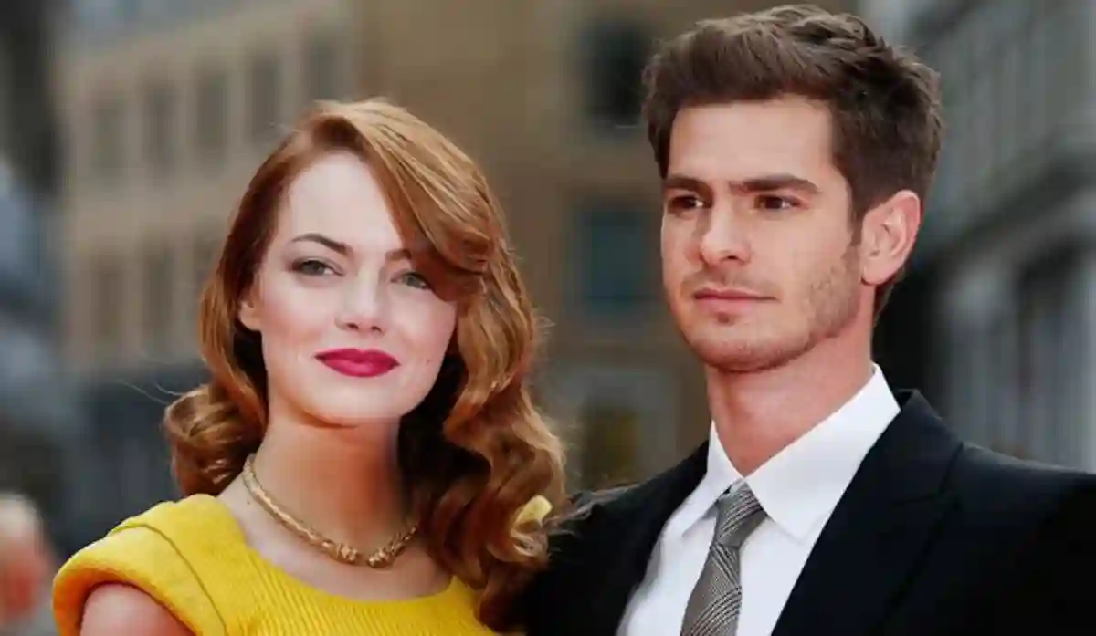 A photpgraph of Emma Stone and Andrew Garfield A photpgraph of Emma Stone and Andrew Garfield