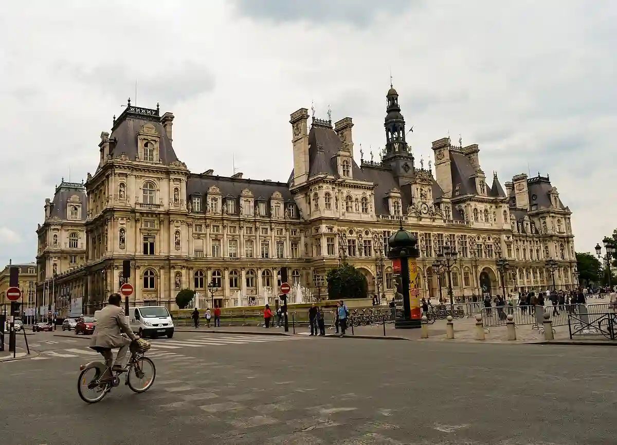 Hotel De Ville is located in Rome, Italy Hotel De Ville is located in Rome, Italy