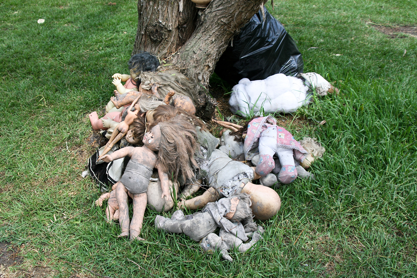 Island of Dolls06.07