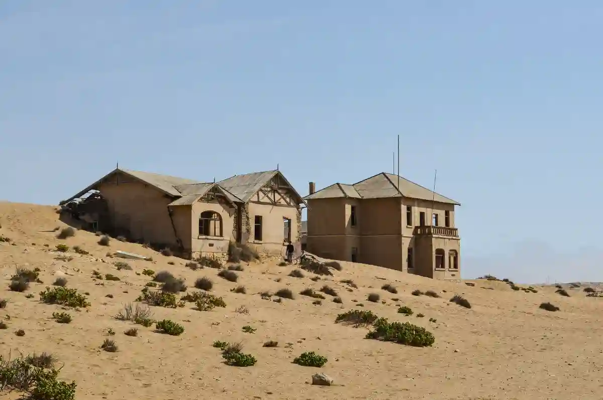 Kolmanskop ghost mining town, Namibia Kolmanskop ghost mining town, Namibia