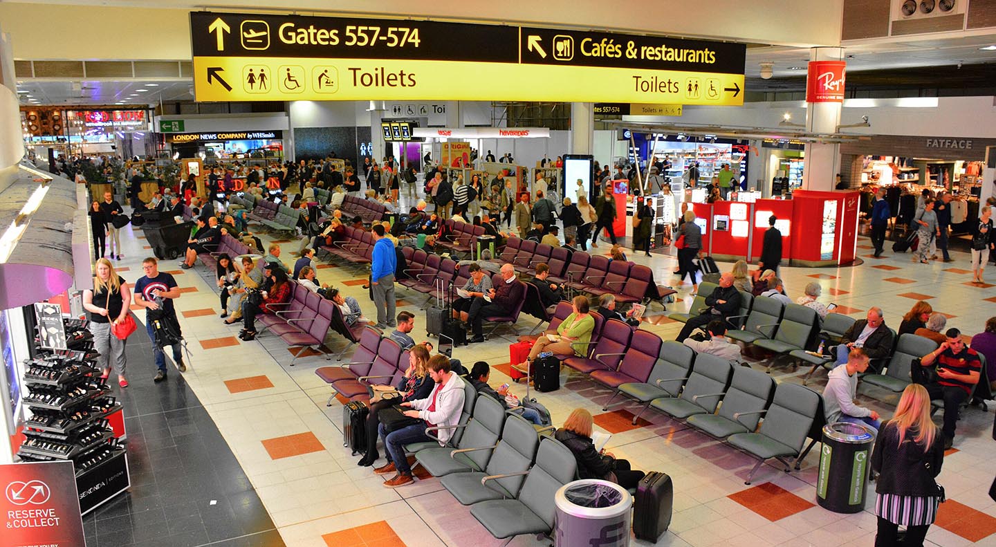 London Gatwick Airport01.07