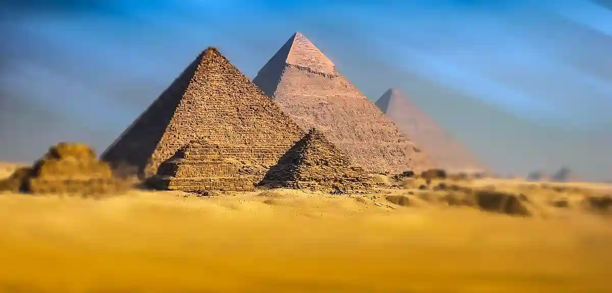 10 Places Where It’s Illegal to Take Photos- Pyramids of Egypt 10 Places Where It’s Illegal to Take Photos- Pyramids of Egypt