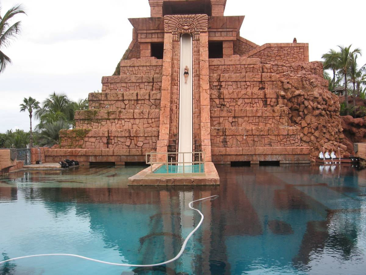 The 10 Craziest Water Slides in the World You Have to See The 10 Craziest Water Slides in the World You Have to See